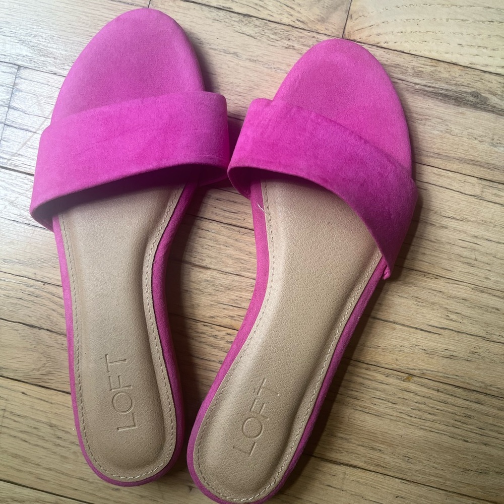 Loft hot pink slides